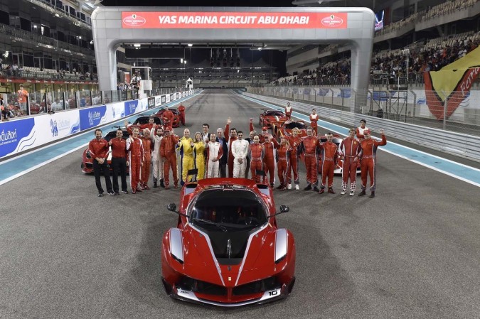 ferrar-fxx-k-live-abu-dhabi-03-1