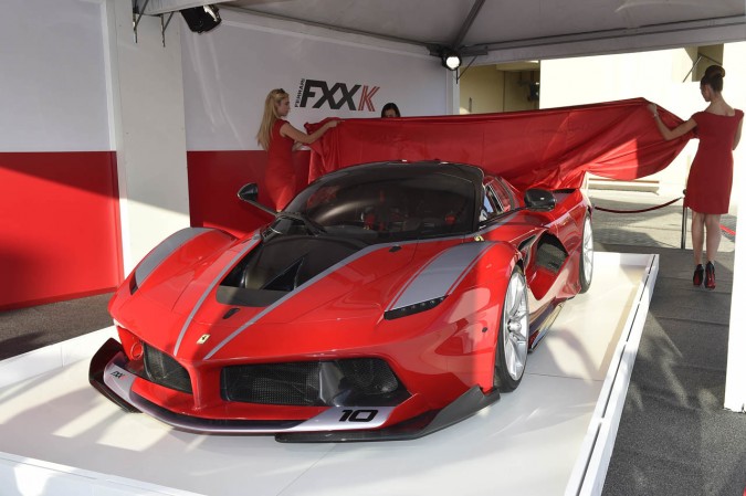 ferrar-fxx-k-live-abu-dhabi-07-1