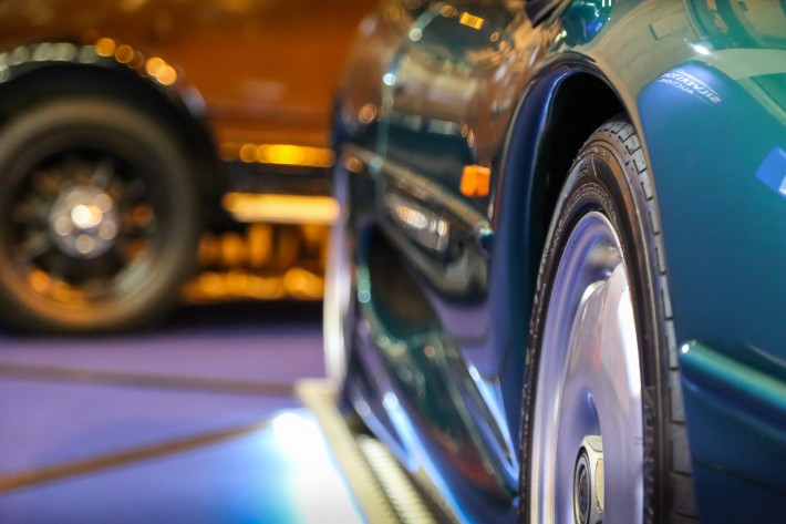 LICMS 2015 Highlights in 58 Pictures Lancaster Insurance Classic Motor Show 2015 Jaguar XJ220 4