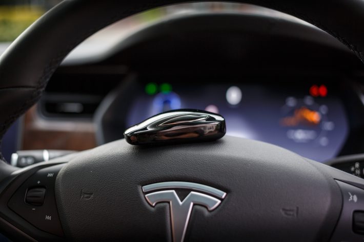 Second Generation Tesla Roadster Could Be On The Way
