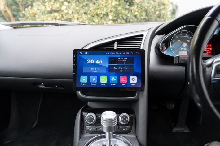 Audi R8 Head Unit Replacement - Eonon GA2178