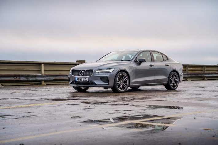 2020 Volvo S60 T8 R-Design Review