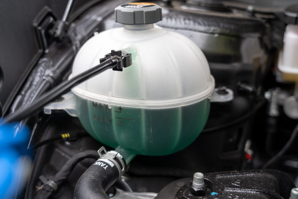 Losing Coolant But No Visible Leak Common Causes, How To Fix