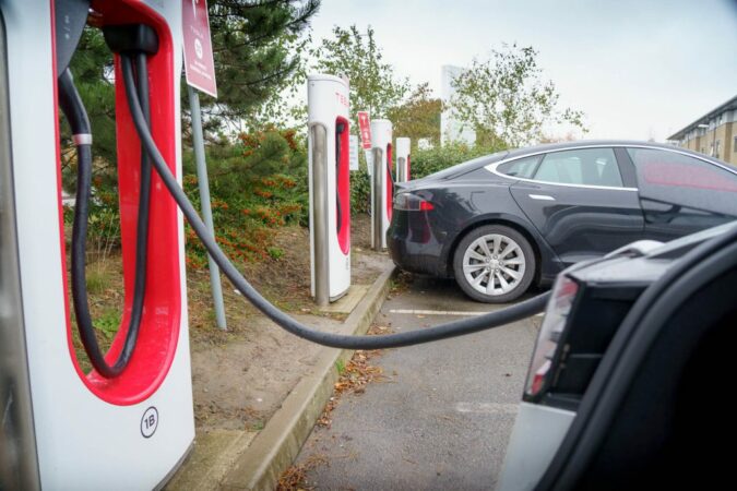 How Long Does It Take To Charge A Tesla