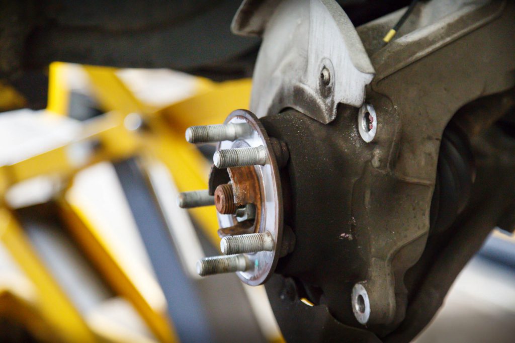 bad-rear-wheel-bearing-symptoms-causes-replacement-cost