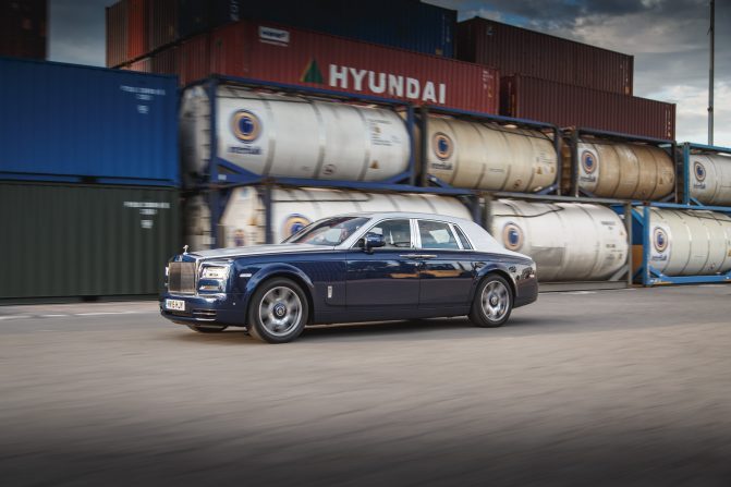 Rolls Royce Phantom 2015 44