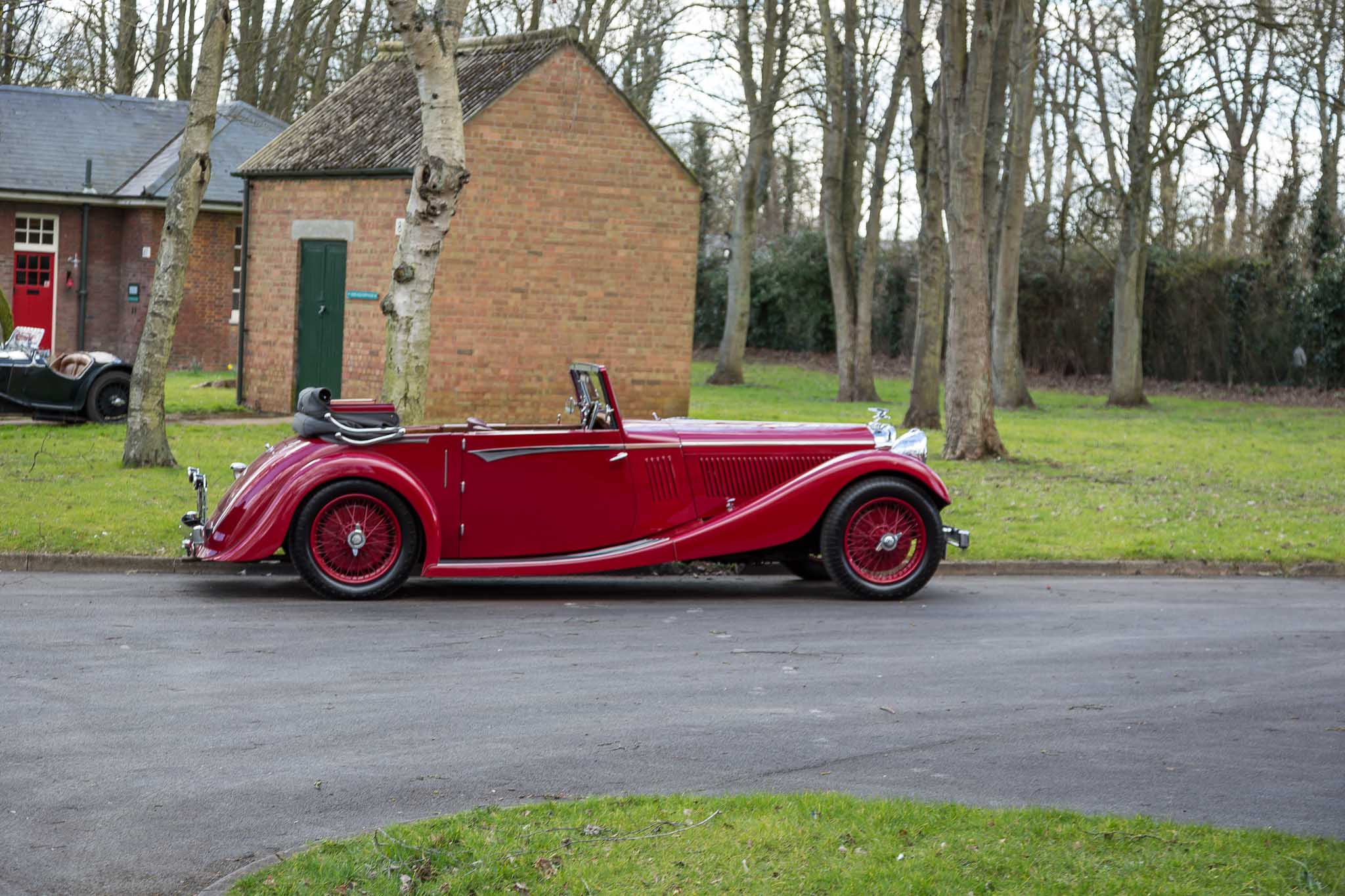 Bicester Heritage - Jaw Dropping Vintage Cars