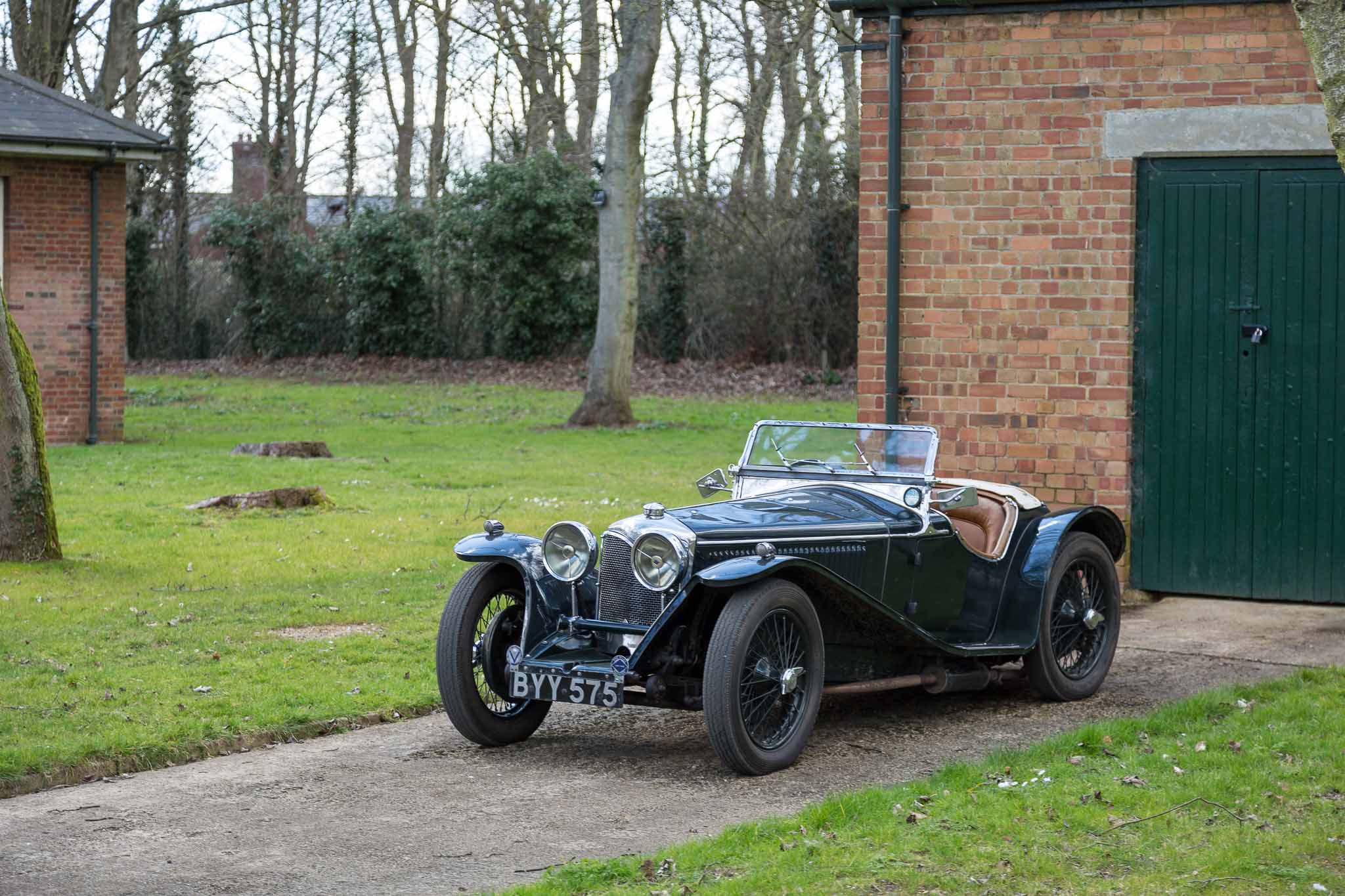 Bicester Heritage - Jaw Dropping Vintage Cars