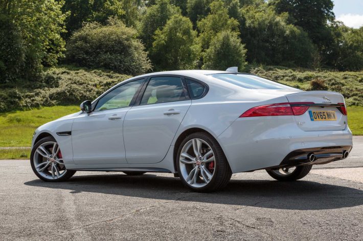 Jaguar xf фото