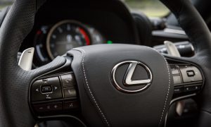 2017 Lexus LC500 00006