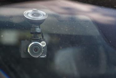 Conbrov T17 Dash Cam Review - World's Smallest Dash Cam