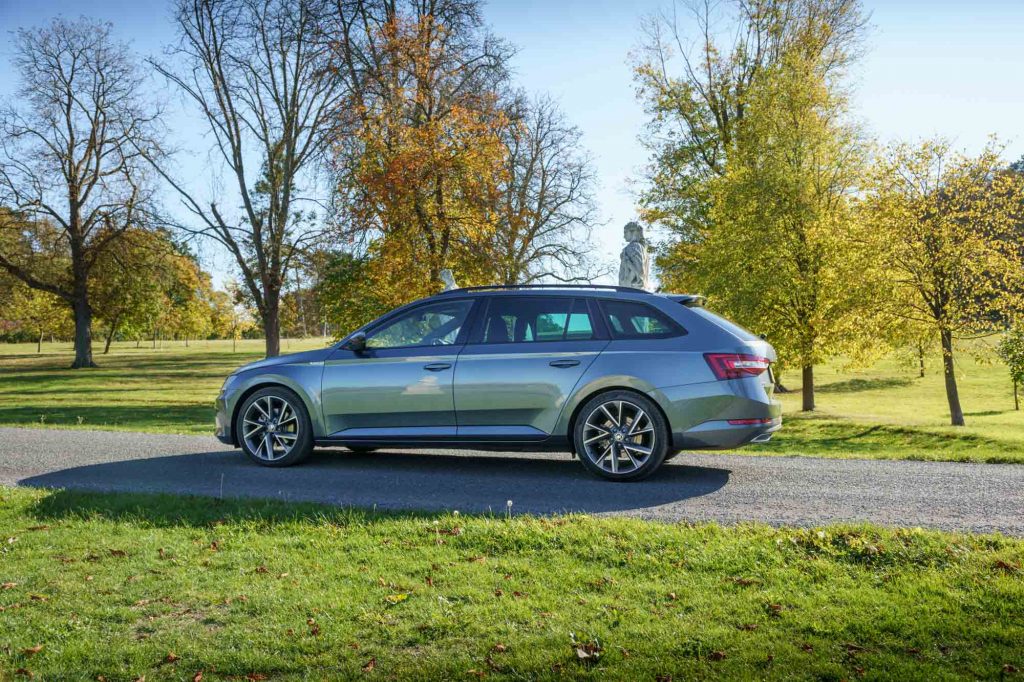 Skoda Superb 2018 Estate SportLine 2.0 TDI Review