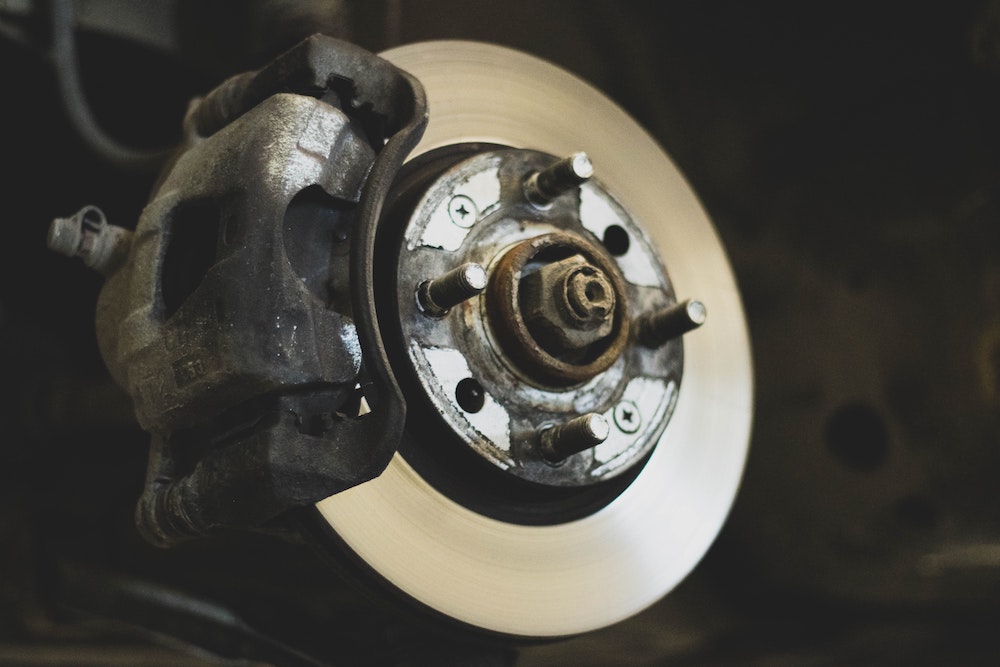 Brake Fluid Flush 🏎️ Everything You Need To Know