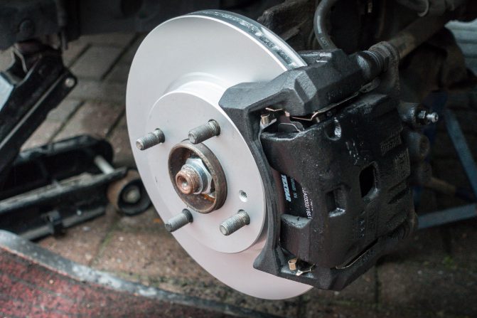 Brake noise when braking slowly