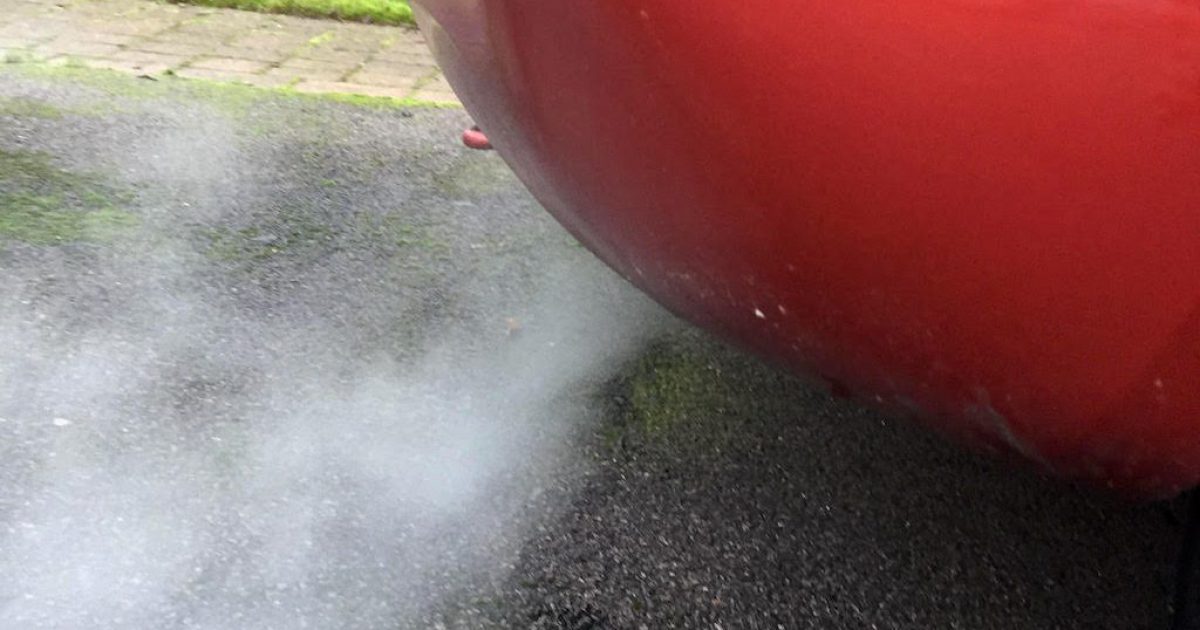 white-smoke-from-exhaust-on-startup-how-to-fix-it