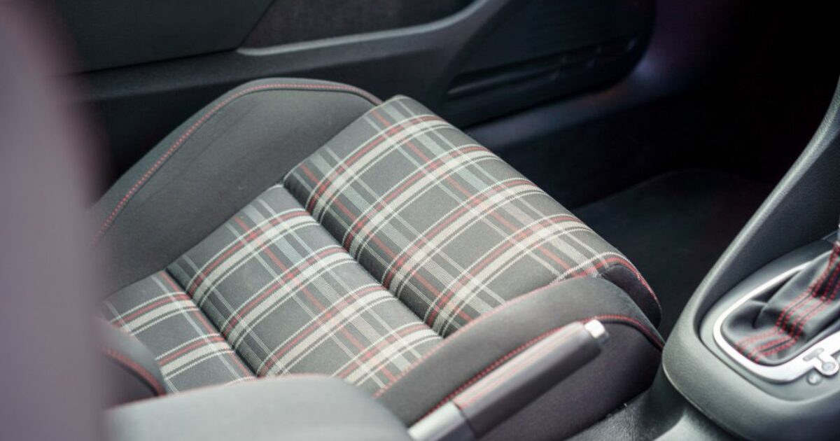 How to Get Water Stains Out of a Cloth Car Seat » Way Blog