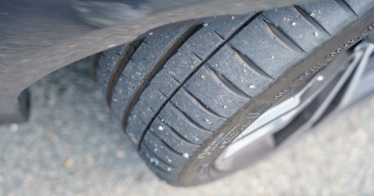 What Causes Tire Wear On The Inside 🏎️ Why Is This Happening?