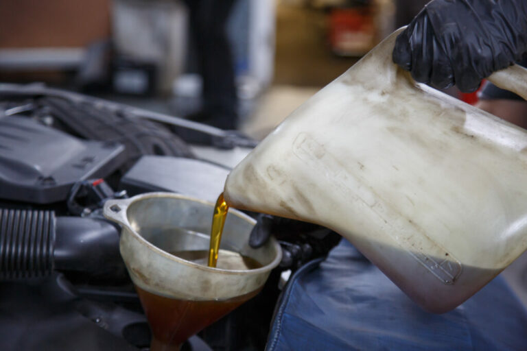 how-much-does-an-oil-change-cost-strickland-brothers-10-minute-oil-change