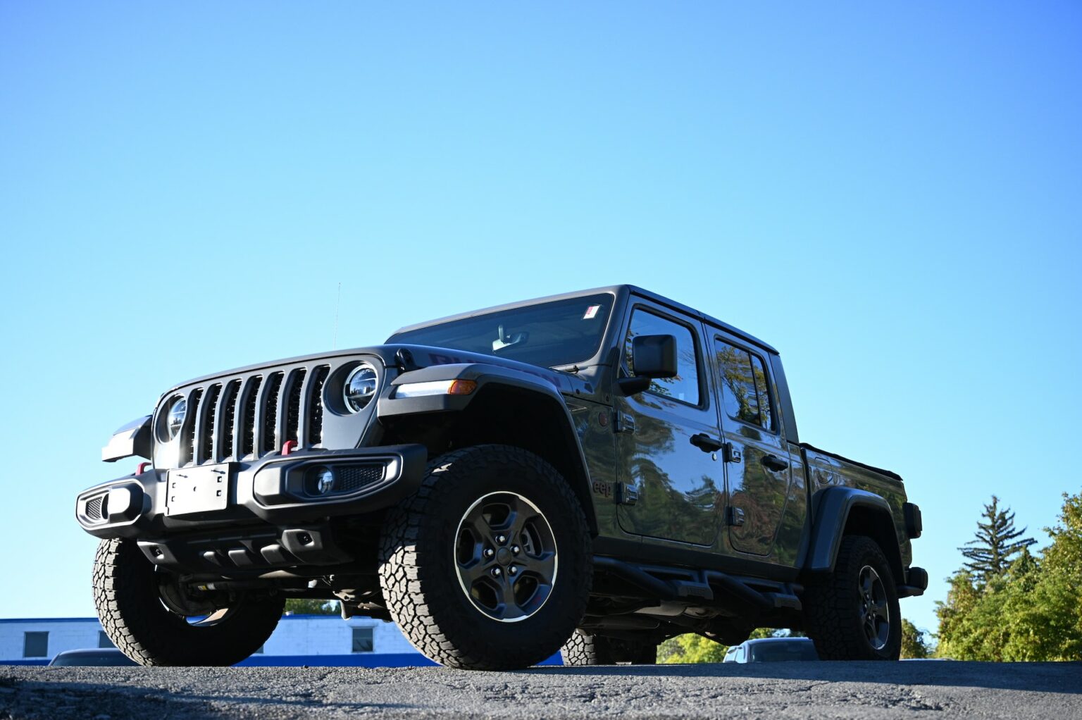 Jeep Gladiator Bolt Pattern 🏎️ Specs, Tire Sizes, & Wheel Offsets