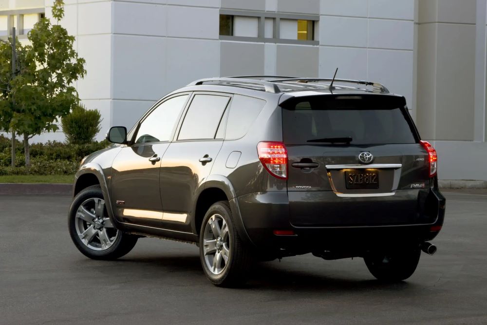 toyota-rav4-years-to-avoid-best-worst-model-years-to-buy