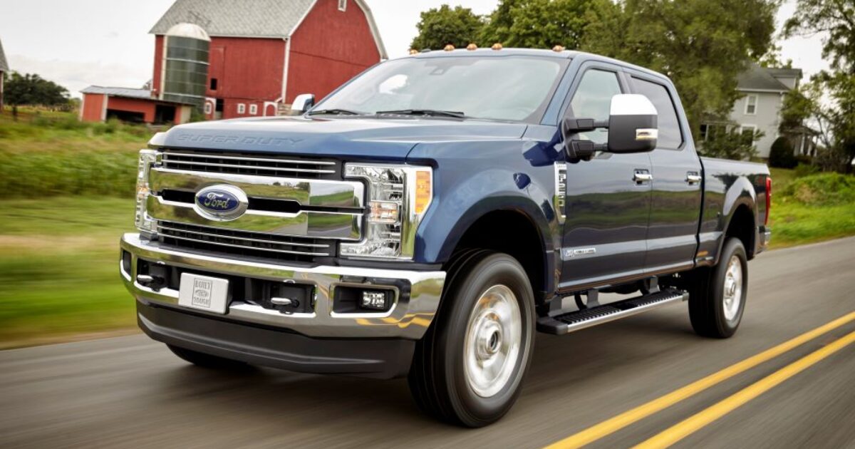 F250 Gas Mileage: Ford Super Duty MPG, Fuel Economy, & Specs