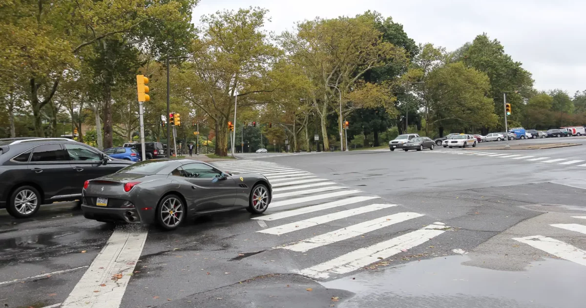 what-does-yield-mean-in-driving-the-meaning-of-this-road-sign