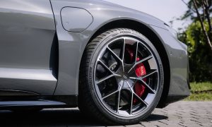 Audi e-Tron GT Bridgestone Potenza Sport A Tyre